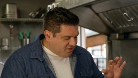 Food Truck Nation S02E12 Tacos Drumsticks and Stuffed Waffles 720p WEBRip x264-CAFFEiNE EZTV