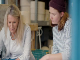For the Love of Kitchens S01E07 A Kitchen Designers Kitchen 480p x264-mSD EZTV