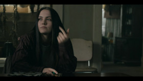 From S03E05 The Light of Day 1080p WEBRip 10Bit DDP5 1 HEVC-d3g EZTV