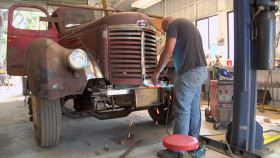 Full Custom Garage S01E01 720p WEB H264-SKYFiRE EZTV