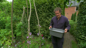 Gardeners World 2022-S55E20-episode 20 720p WEB x264-NGP EZTV