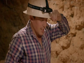 Gem Hunters Down Under S03E01 480p x264-mSD EZTV