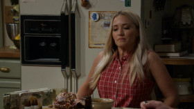 Georgie and Mandys First Marriage S01E02 Some New York Nonsense 720p AMZN WEB-DL DDP5 1 H 264-FLUX EZTV