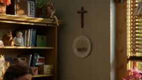 Georgie and Mandys First Marriage S01E05 Thanksgiving 720p AMZN WEB-DL DDP5 1 H 264-FLUX EZTV