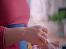 Girl Meets Farm S06E08 Farm Harvest Treats 480p x264-mSD EZTV