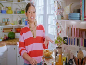 Girl Meets Farm S14E09 480p x264-mSD EZTV