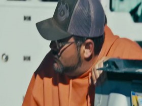 Gold Rush Dave Turins Lost Mine S03E02 Say a Prayer 480p x264-mSD EZTV