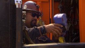 Gold Rush Freddy Dodges Mine Rescue S01E02 For Petes Sake 1080p WEB h264-B2B EZTV