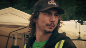 Gold Rush S15E00 Miners vs Mother Nature 720p HEVC x265-MeGusta EZTV