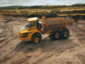 Gold Rush S15E07 Brother vs Cousin 480p x264-mSD EZTV