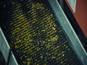 Gold Rush White Water S06E17 480p x264-mSD EZTV