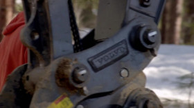 Gold Rush Winters Fortune S01E07 A Hole Lotta Trouble WEBRip x264-CAFFEiNE EZTV