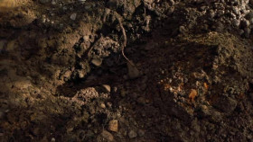 Gold Rush Winters Fortune S01E07 A Hole Lotta Trouble XviD-AFG EZTV