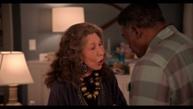 Grace and Frankie S06E08 1080p NF WEB-DL DDP5 1 x264-NTb EZTV