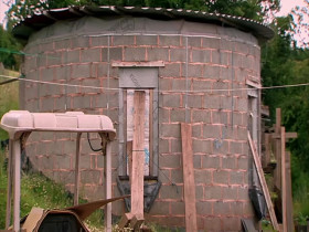 Grand Designs S25E00 25 Years and Counting 480p x264-mSD EZTV