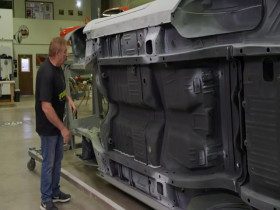 Graveyard Carz S19E12 480p x264-mSD EZTV