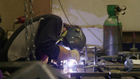 Graysons Art Club S03E06 1080p WEB h264-WEBTUBE EZTV