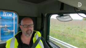 Great Southern Truckers S01 1080p WEBRip AAC2 0 x264-Pinebox EZTV