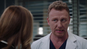 Greys Anatomy S20E09 I Carry Your Heart 1080p AMZN WEB-DL DDP5 1 H 264-NTb EZTV