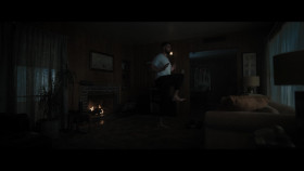 Grotesquerie S01E04 1080p DSNP WEB-DL DDP5 1 H 264-FLUX EZTV