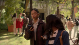 Grown-ish S06E17 720p HEVC x265-MeGusta EZTV