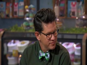 Guys Grocery Games S25E00 Guy Cooks the Games Burgers 480p x264-mSD EZTV