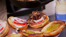 Guys Grocery Games S37E02 1080p WEB h264-FREQUENCY EZTV