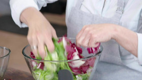 Guys Ranch Kitchen S06E14 720p WEB h264-CBFM EZTV