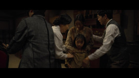 Gyeongseong Creature S01E04 1080p WEB h264-EDITH EZTV