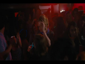 Hacks 2021 S03E08 MULTI 480p x264-mSD EZTV