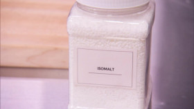 Halloween Baking Championship S10E01 Laboratory Story 720p AMZN WEB-DL DDP2 0 H 264-Kitsune EZTV