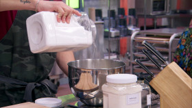 Halloween Baking Championship S10E03 1080p WEB h264-FREQUENCY EZTV