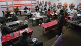 Hard Knocks 2001 S24E02 1080p MAX WEB-DL DDP2 0 x264-NTb EZTV