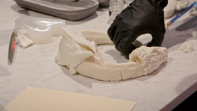 Harry Potter Wizards of Baking S01E02 Gringotts Wizarding Bank REPACK 1080p AMZN WEB-DL DDP5 1 H 264-Kitsune EZTV