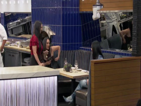 Hells Kitchen S23E07 480p x264-mSD EZTV