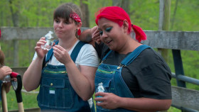 Hells Kitchen US S23E04 In A Pickle 720p AMZN WEB-DL DDP5 1 H 264-FLUX EZTV