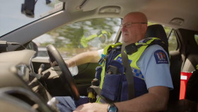 Highway Cops S08E03 720p HEVC x265-MeGusta EZTV