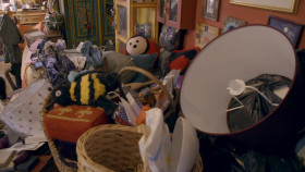 Hoarder Homes No Room To Move S02E05 1080p HDTV H264-DARKFLiX EZTV