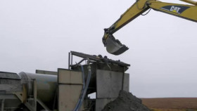 Hoffman Family Gold S01E02 Todds Hot Mess XviD-AFG EZTV