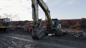 Hoffman Family Gold S01E09 XviD-AFG EZTV