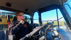 Hoffman Family Gold S03E02 1080p HEVC x265-MeGusta EZTV