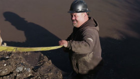 Hoffman Family Gold S03E03 1080p HEVC x265-MeGusta EZTV