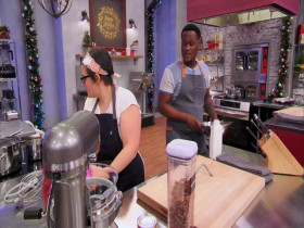 Holiday Baking Championship S08E04 Best Thanksgiving Ever 480p x264-mSD EZTV