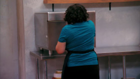 Holiday Baking Championship S09E05 1080p HEVC x265-MeGusta EZTV