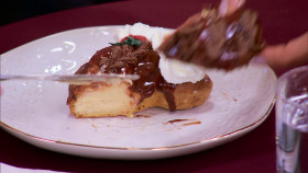 Holiday Baking Championship S10E08 1080p HEVC x265-MeGusta EZTV