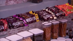 Holiday Baking Championship S11E05 XviD-AFG EZTV