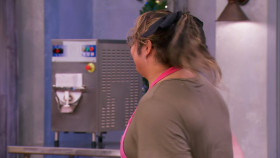 Holiday Baking Championship S11E08 720p HEVC x265-MeGusta EZTV