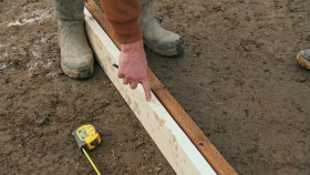 Homestead Rescue S12E01 720p HEVC x265-MeGusta EZTV