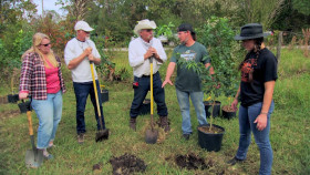 Homestead Rescue S12E07 1080p HEVC x265-MeGusta EZTV