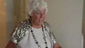 Hotel Benidorm Sun Sea and Sangria S02E05 1080p HDTV H264-DARKFLiX EZTV